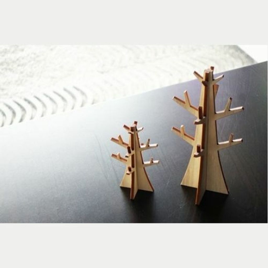 檜木樹形飾品架-4.jpg