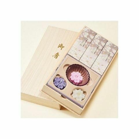 日香 日本香堂 宇野千代 限量淡墨櫻線香浮水蠟燭禮盒_2.jpg