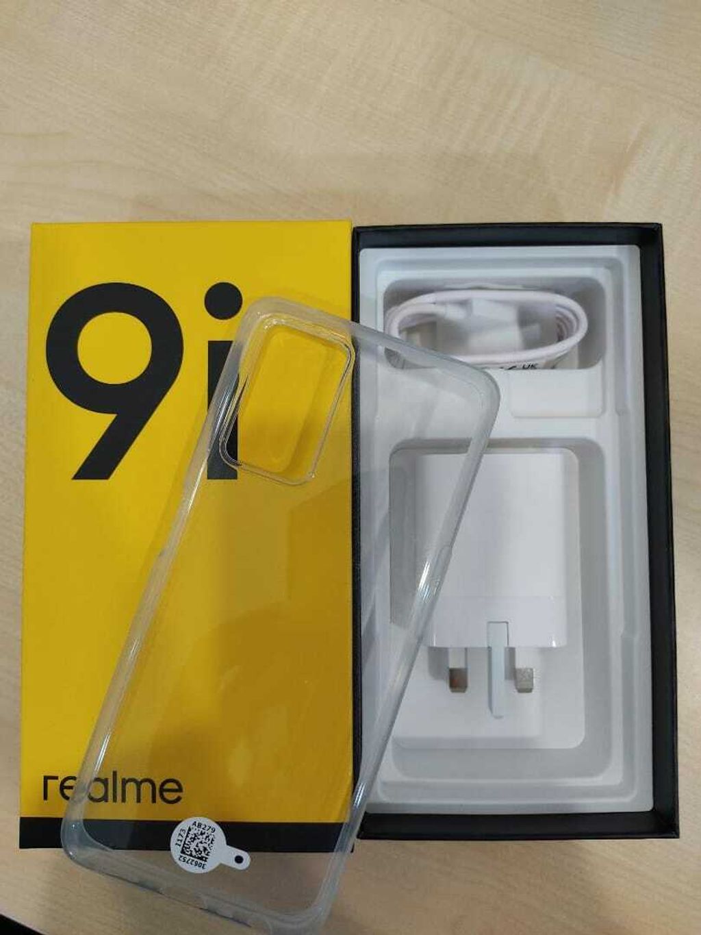 Mobile2Go. Realme 9i [6GB RAM + 128GB ROM] - Original Realme Malaysia