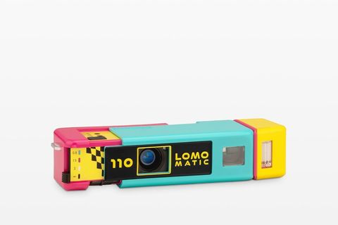 lomomatic-110__discomatic__qrt-right__on-grey_1_