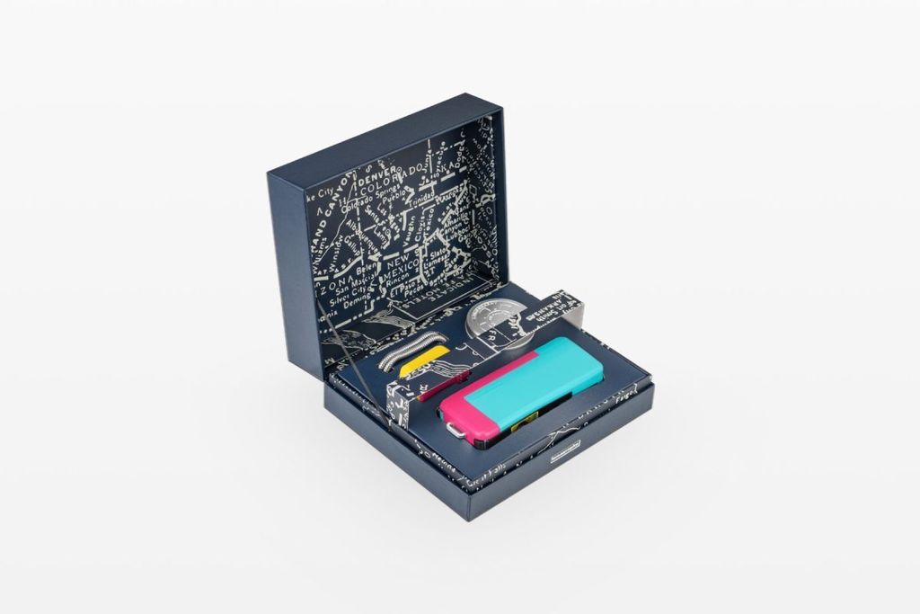 lomomatic-110__discomatic__packaging-box-open__on-grey