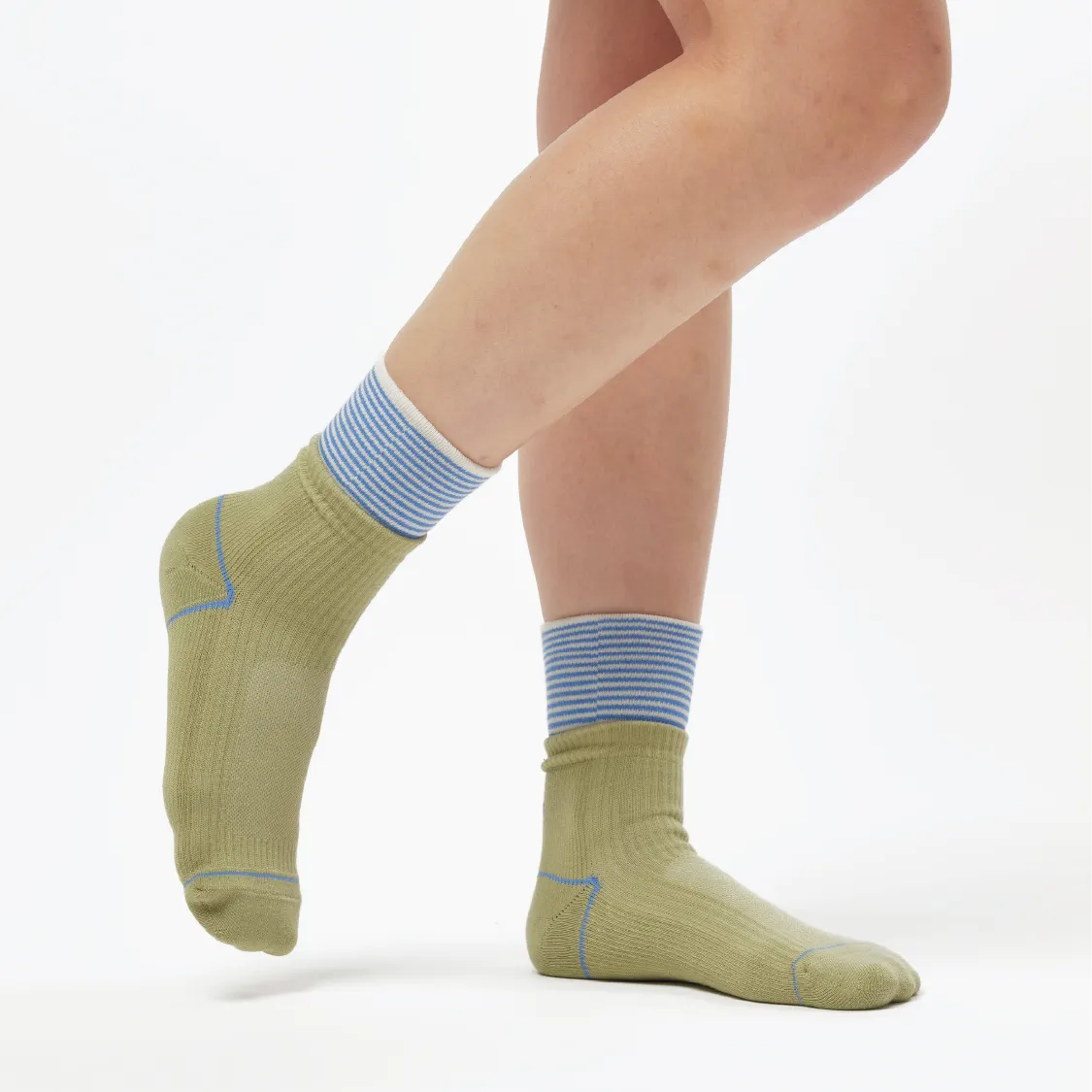 SF_PL_LAPIS26_1X1_LAPIS26-OLR_01