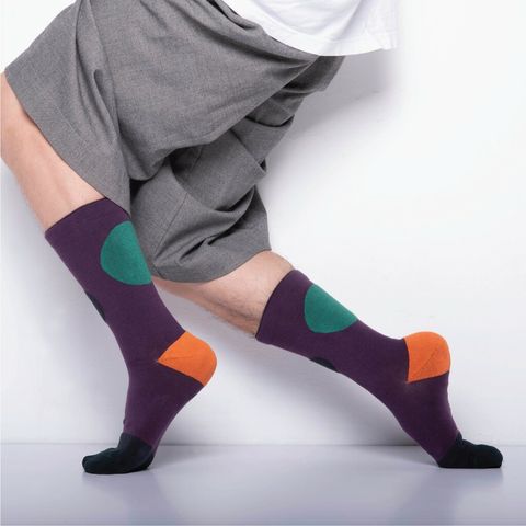 reversible-patterned-socks_goodpairsocks_goodstory_my-inner-beauty_hati_purple_green_orange_black02.jpg