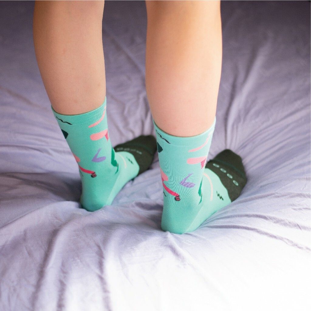 non-elastic-socks_goodpairsocks_goodstory_fancy-footwork_dan_mint-green04.jpg