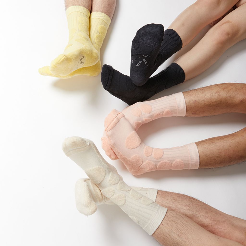 socks_goodpairsocks_doudou_goodkawanproject_oooo_oya_light-yellow11.jpg