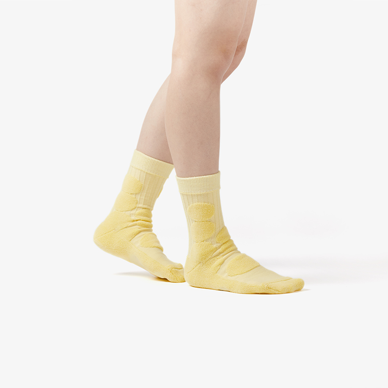 socks_goodpairsocks_doudou_goodkawanproject_oooo_oya_light-yellow01.jpg