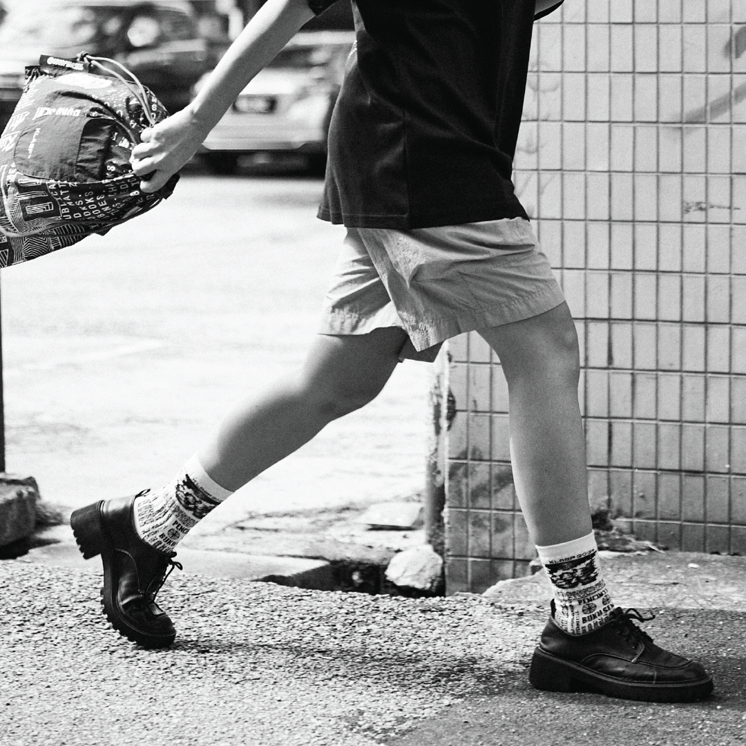 KLABF_product-1080x1080_SOCKS_05