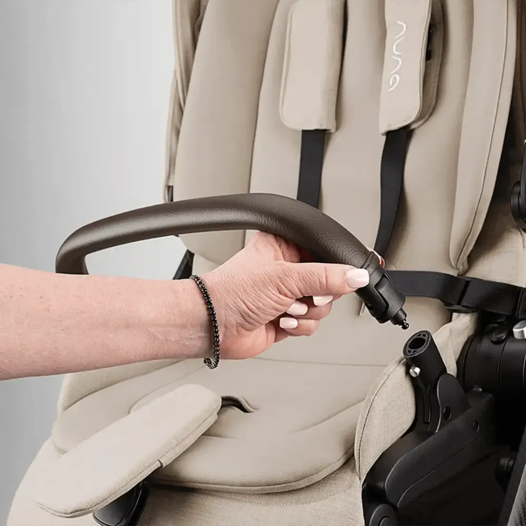 Nuna SWIV Baby Stroller | 360° Rotating Lightweight Stroller Malaysia (Pre-Order)