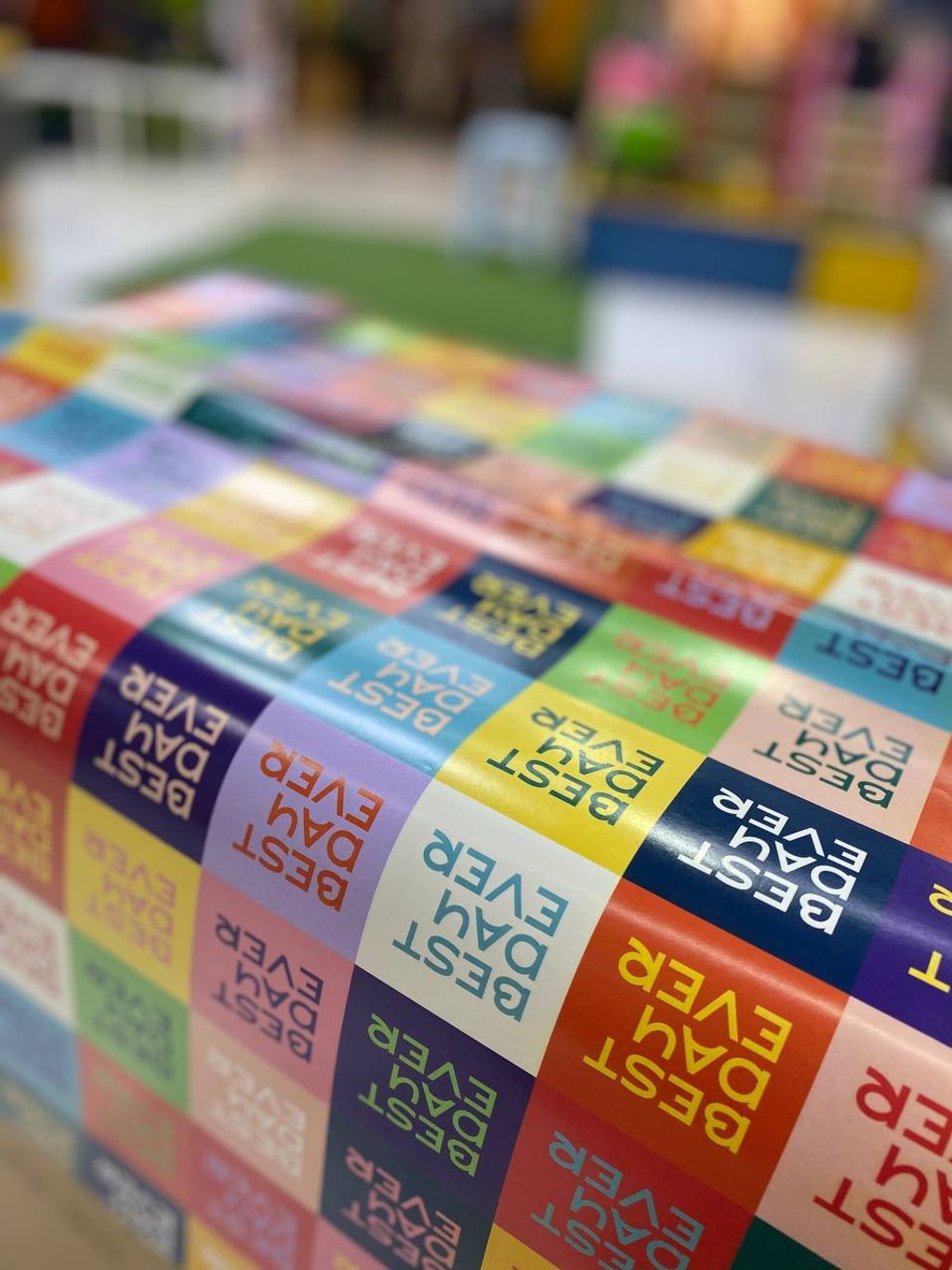 photo_6194731352675435833_y