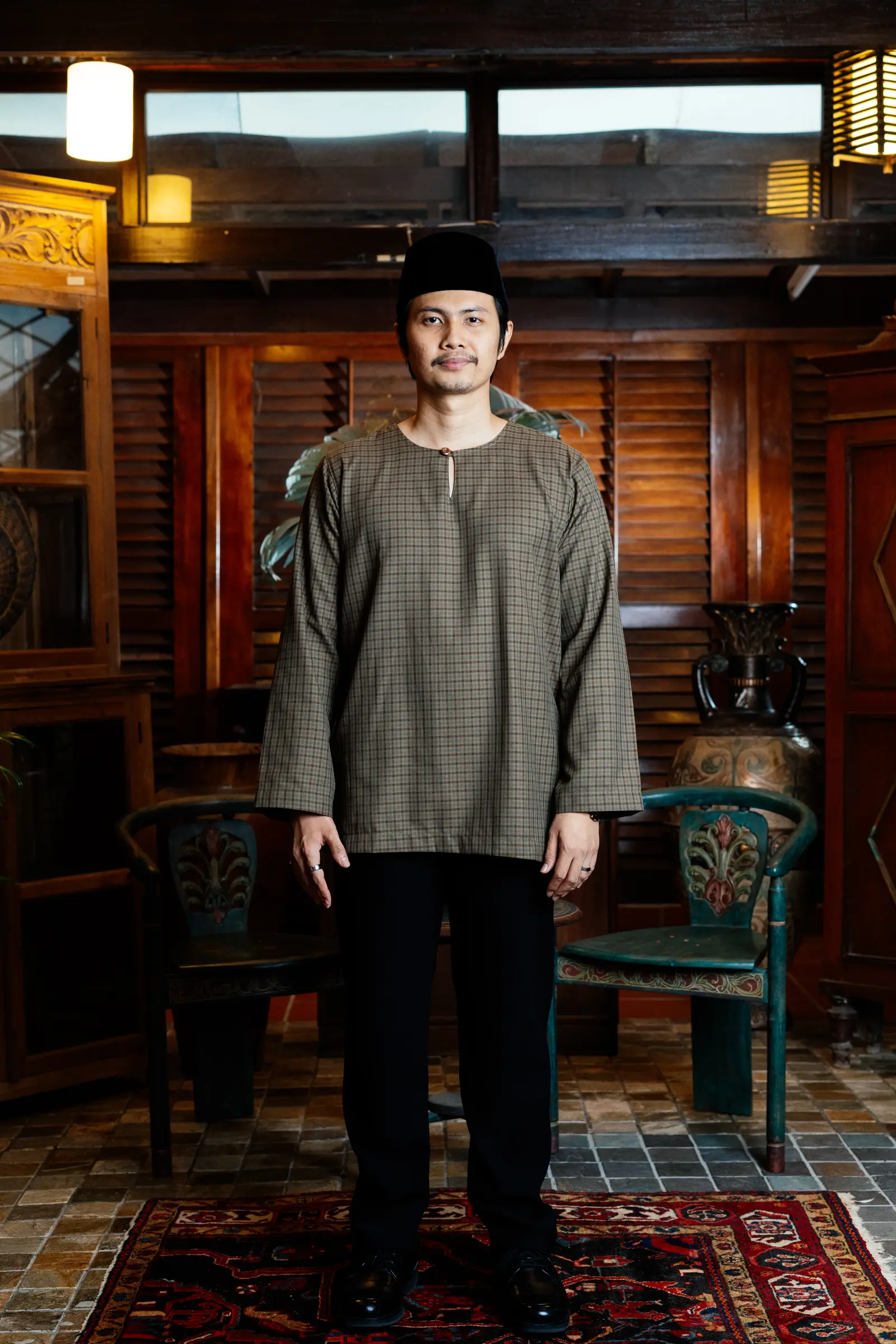 WEBP TUBA OLIVE BROWN PLAID 3