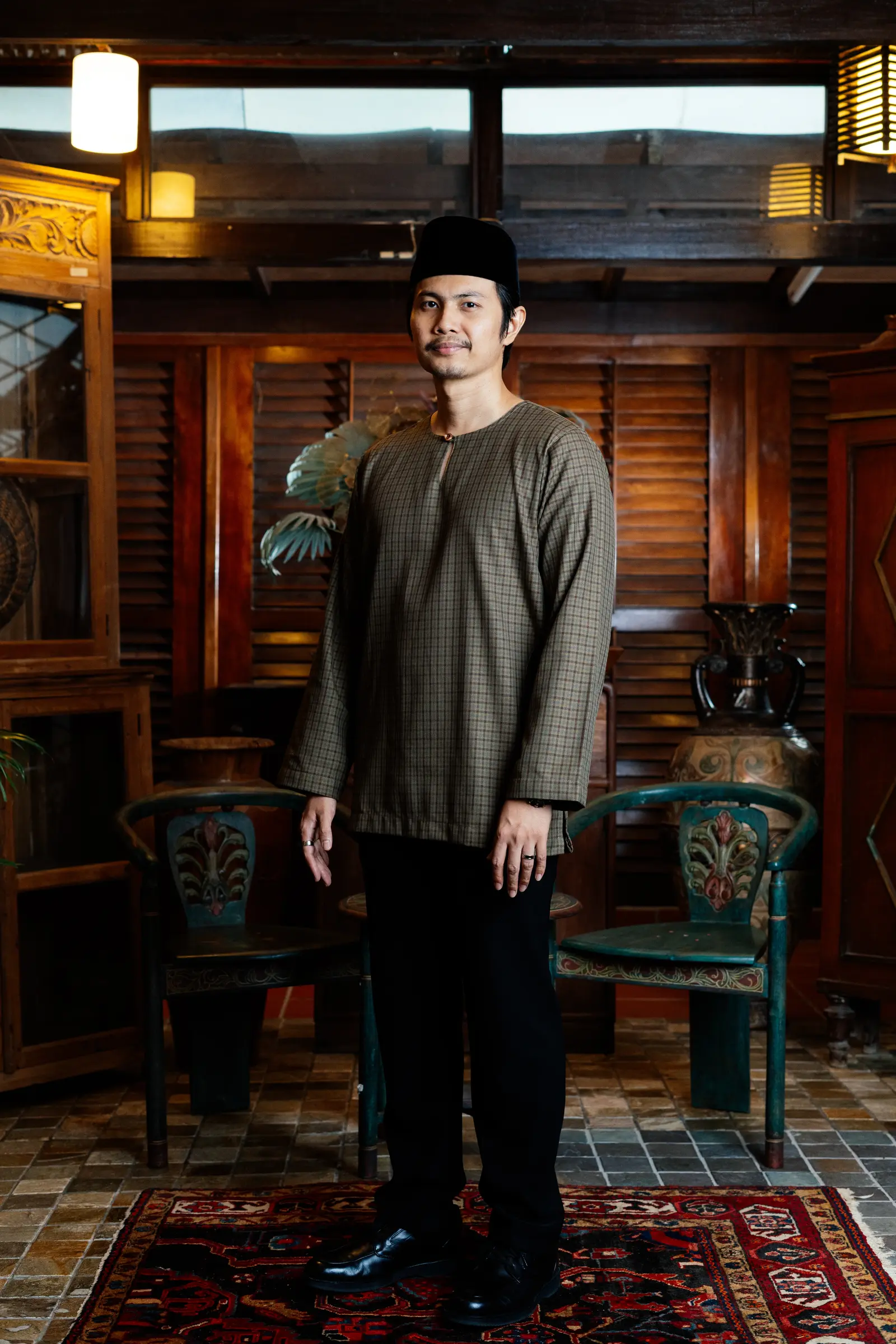 WEBP TUBA OLIVE BROWN PLAID 2