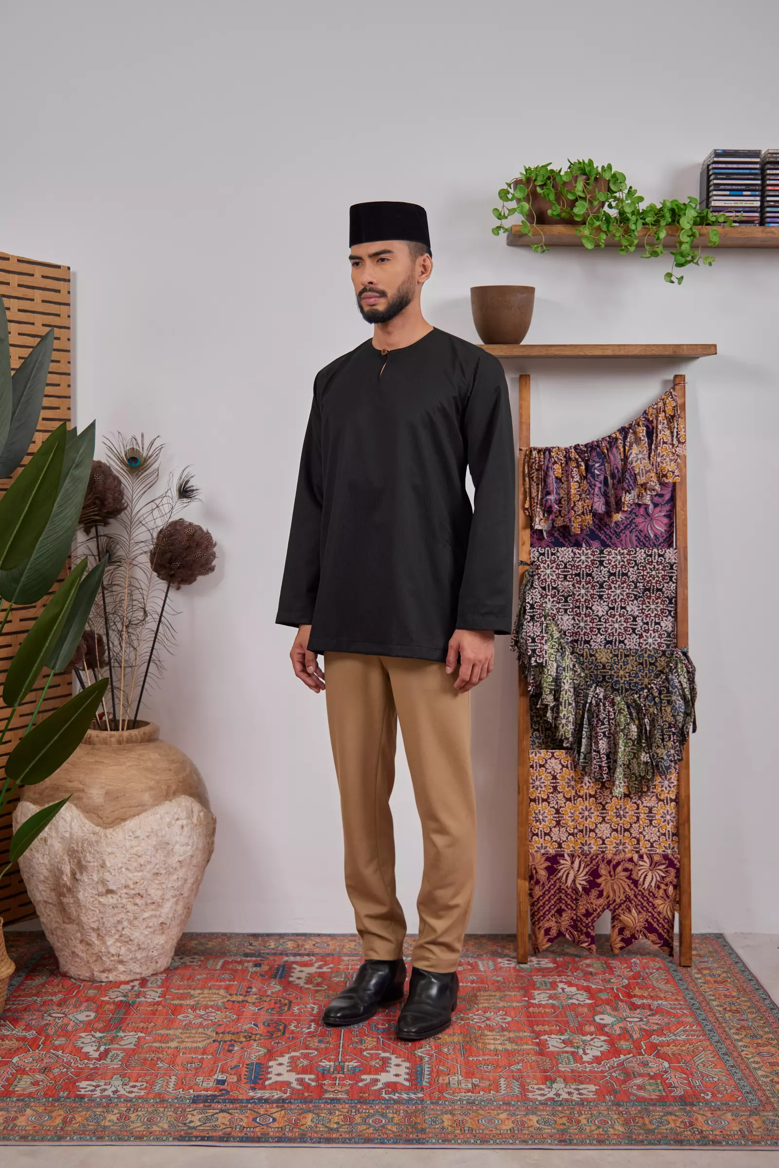 Tuba Black Italian Lined SYAZAN.CO