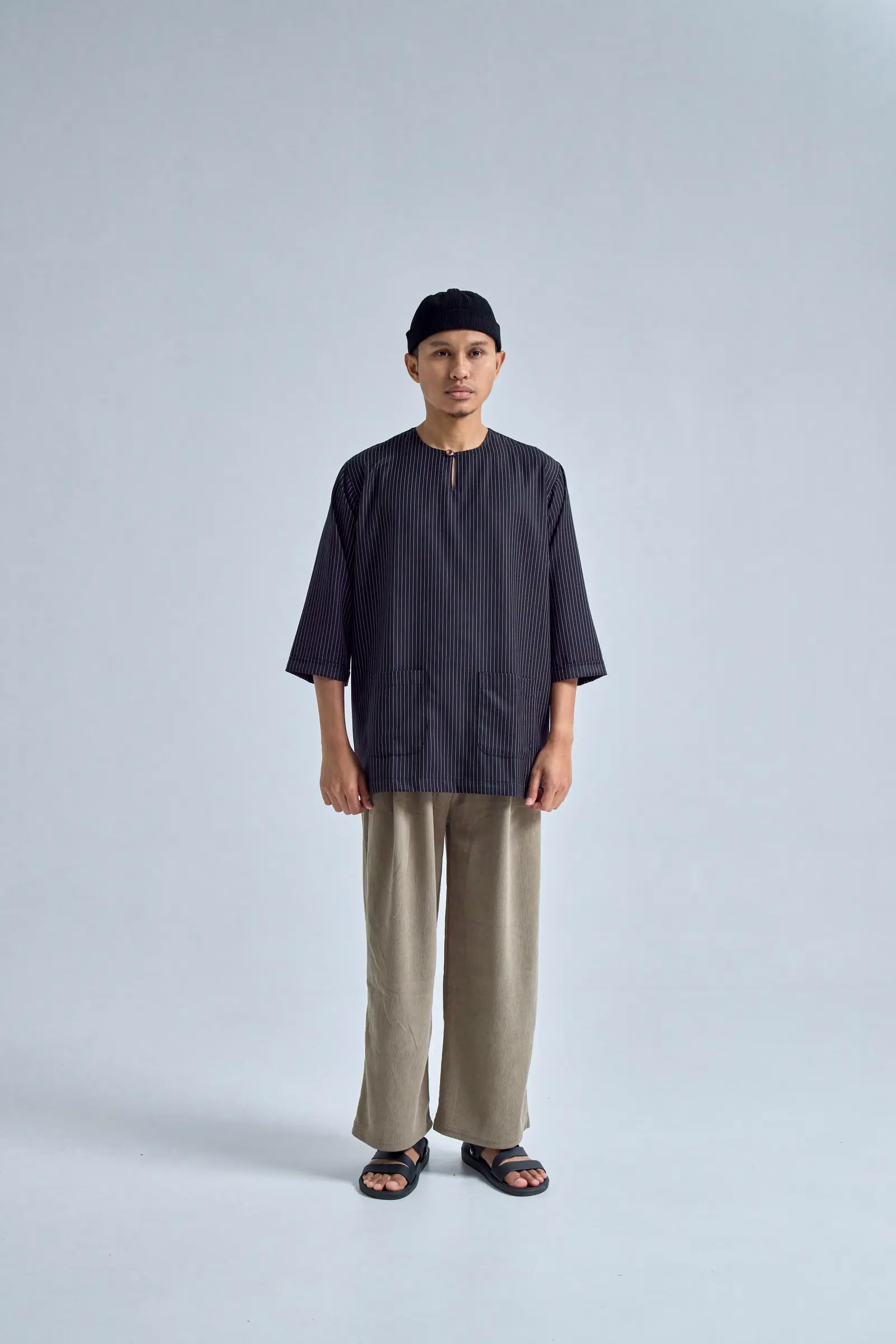 WEBP BLACK MONARCH 1