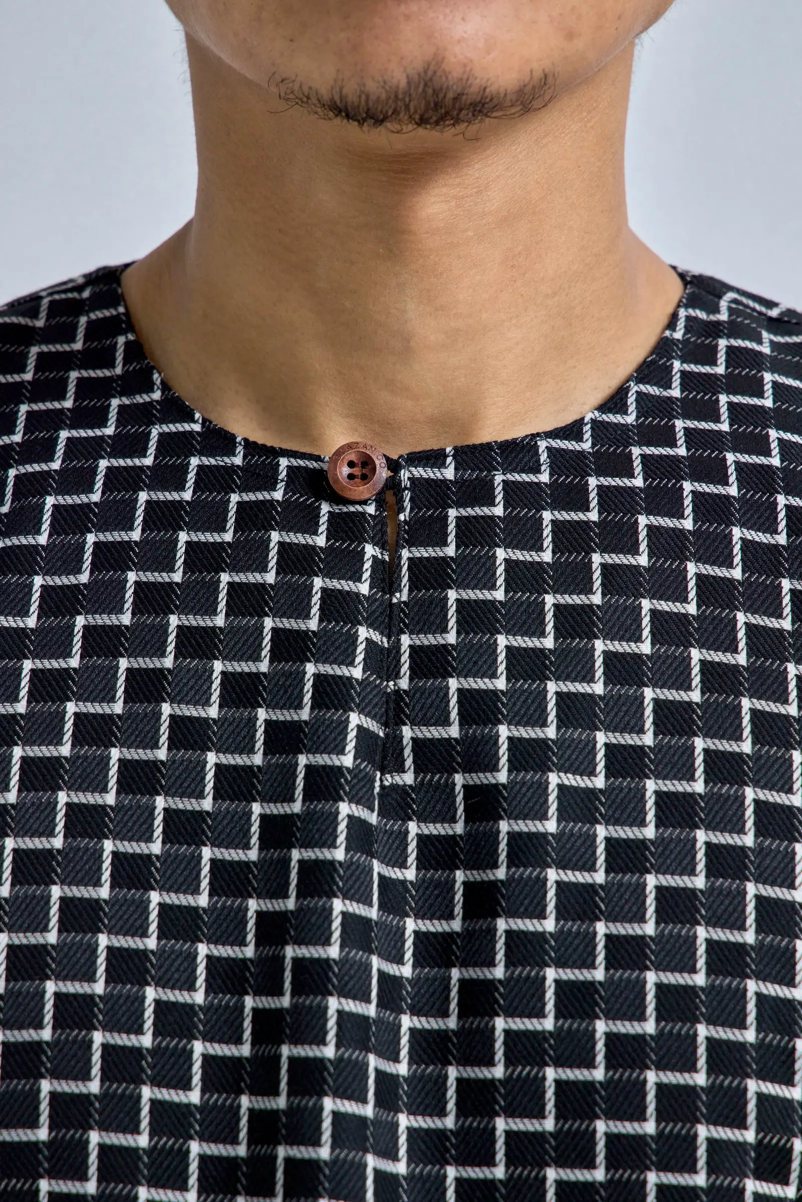 WEBP BLACK MONARCH 5