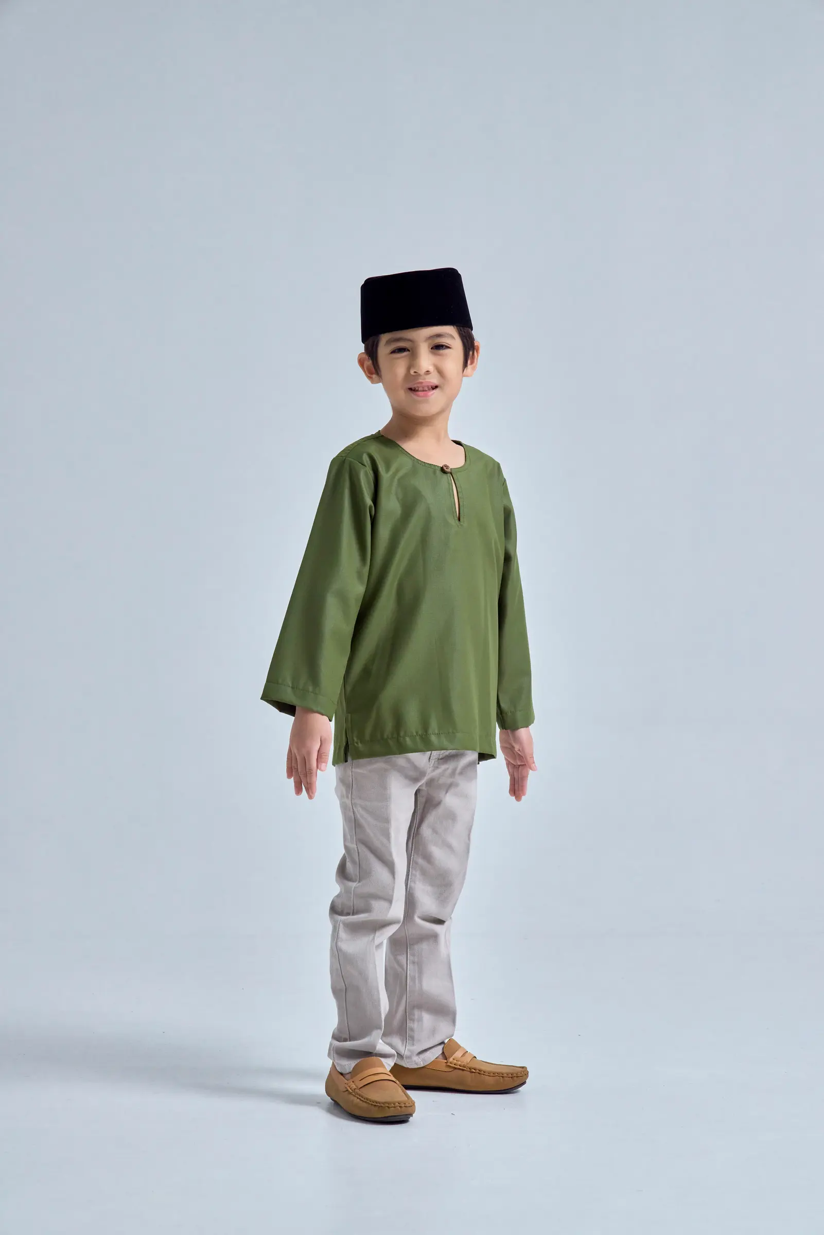 WEBP CARABAS BOY OLIVE GREEN 2