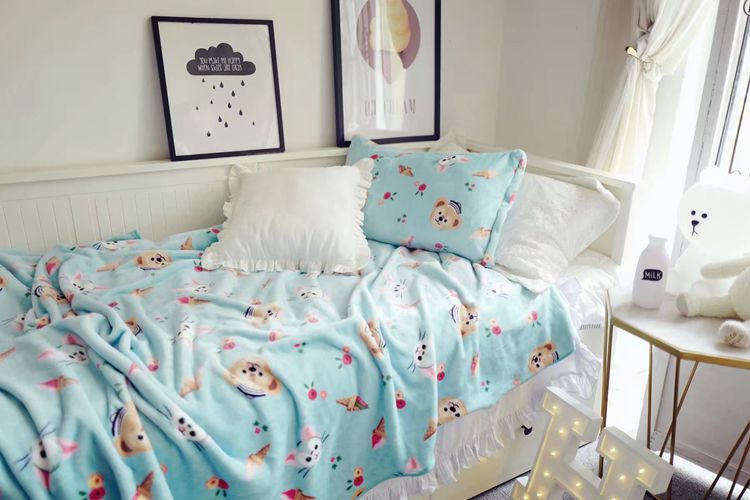 4740946189_728611897