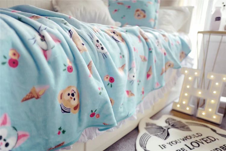 4743201227_728611897