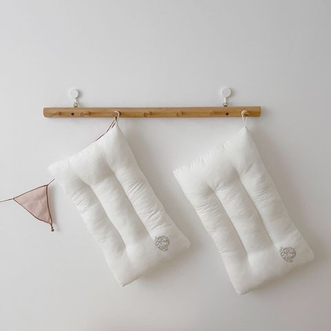 11066927270_1100402745