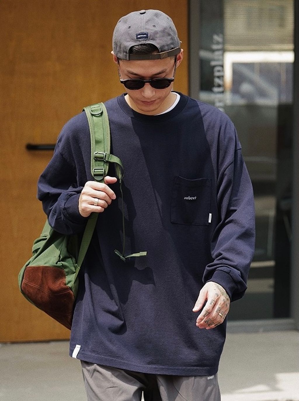 BF09E67F-2251-49E2-9417-9F1839486704