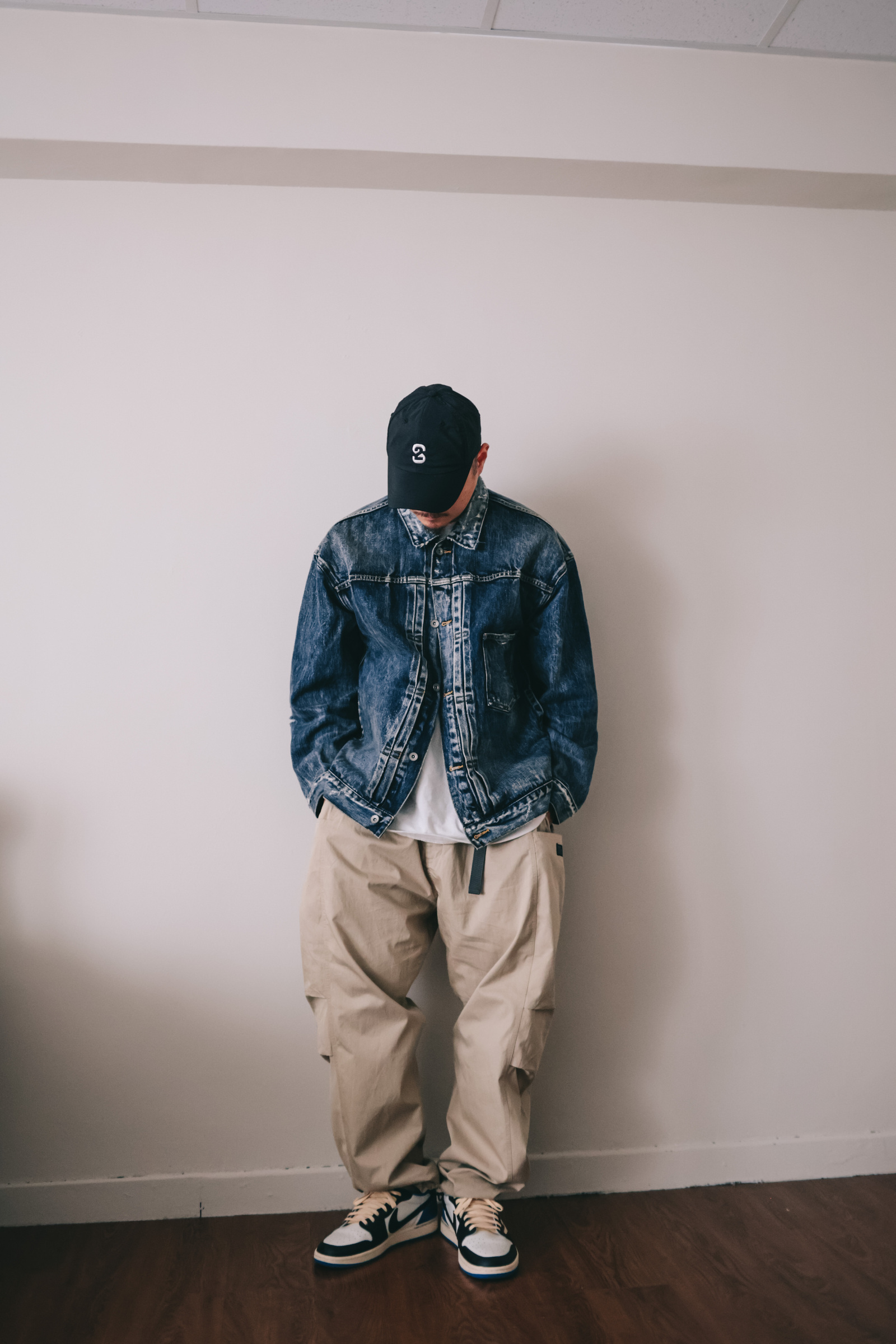 FAE97A53-4416-49AA-83B1-4B7CCD5AEB01