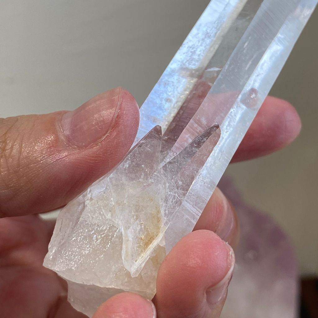 精品 哥倫比亞白水晶原礦 微傷 21F18001I 特$2950 (9).JPEG