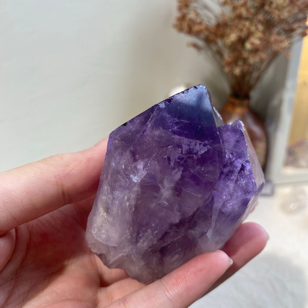 大紫牙晶 21B20001E 206g $900(1).JPEG
