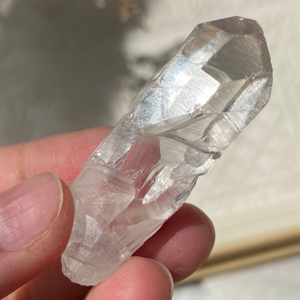 21D18002N 白水晶柱 17.3g $150(1).JPEG