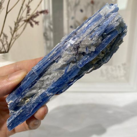 21K57001E 藍晶石原礦 152.4g $700 (1).JPEG