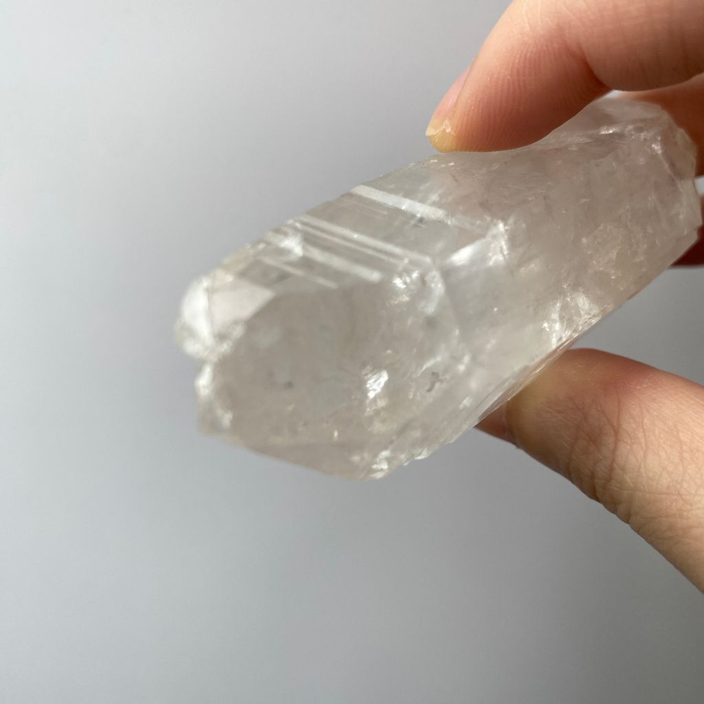 22F180015巴西雷擊水晶 92.1g $3900 (5)