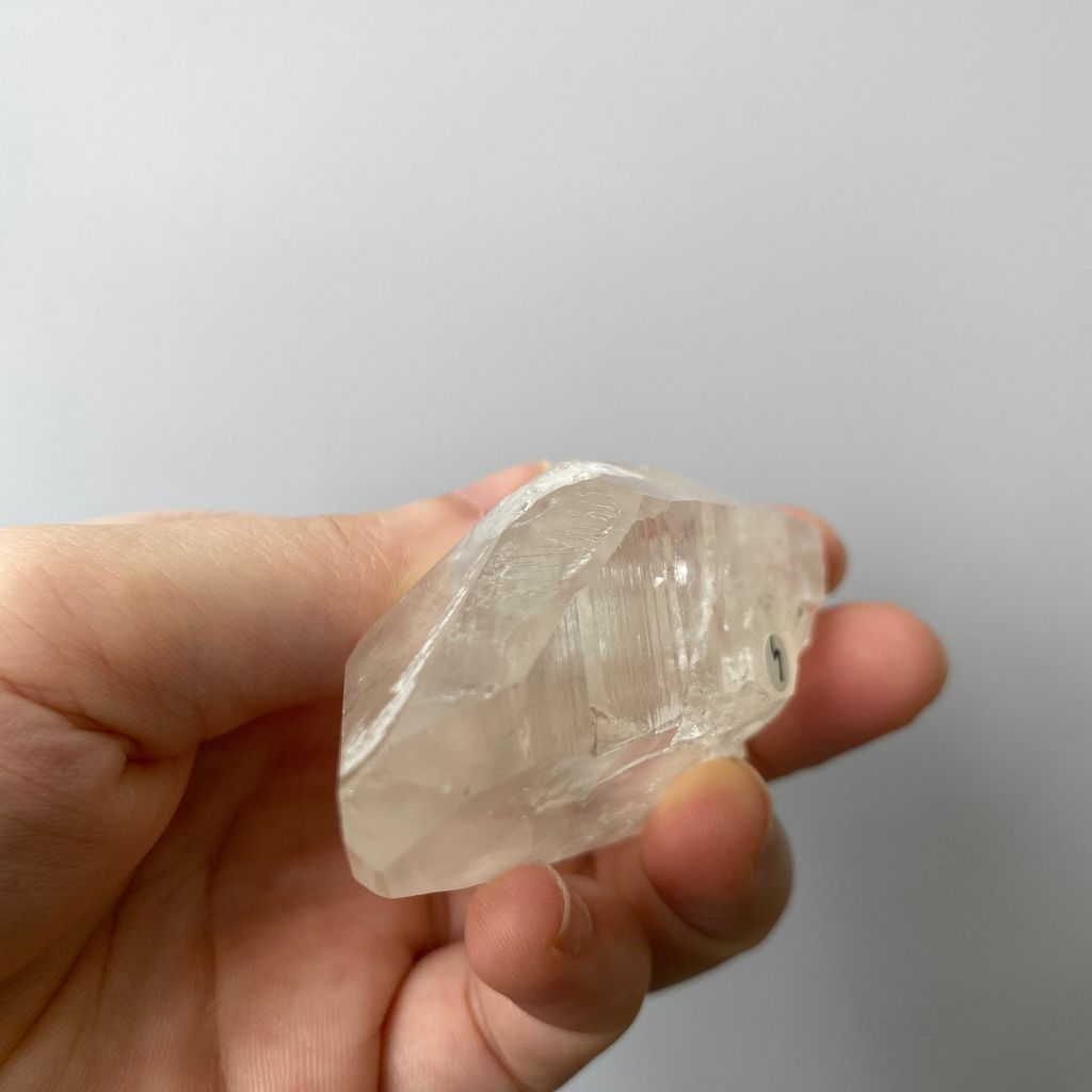 22F180016巴西雷擊水晶 76.4g $3300 (6)
