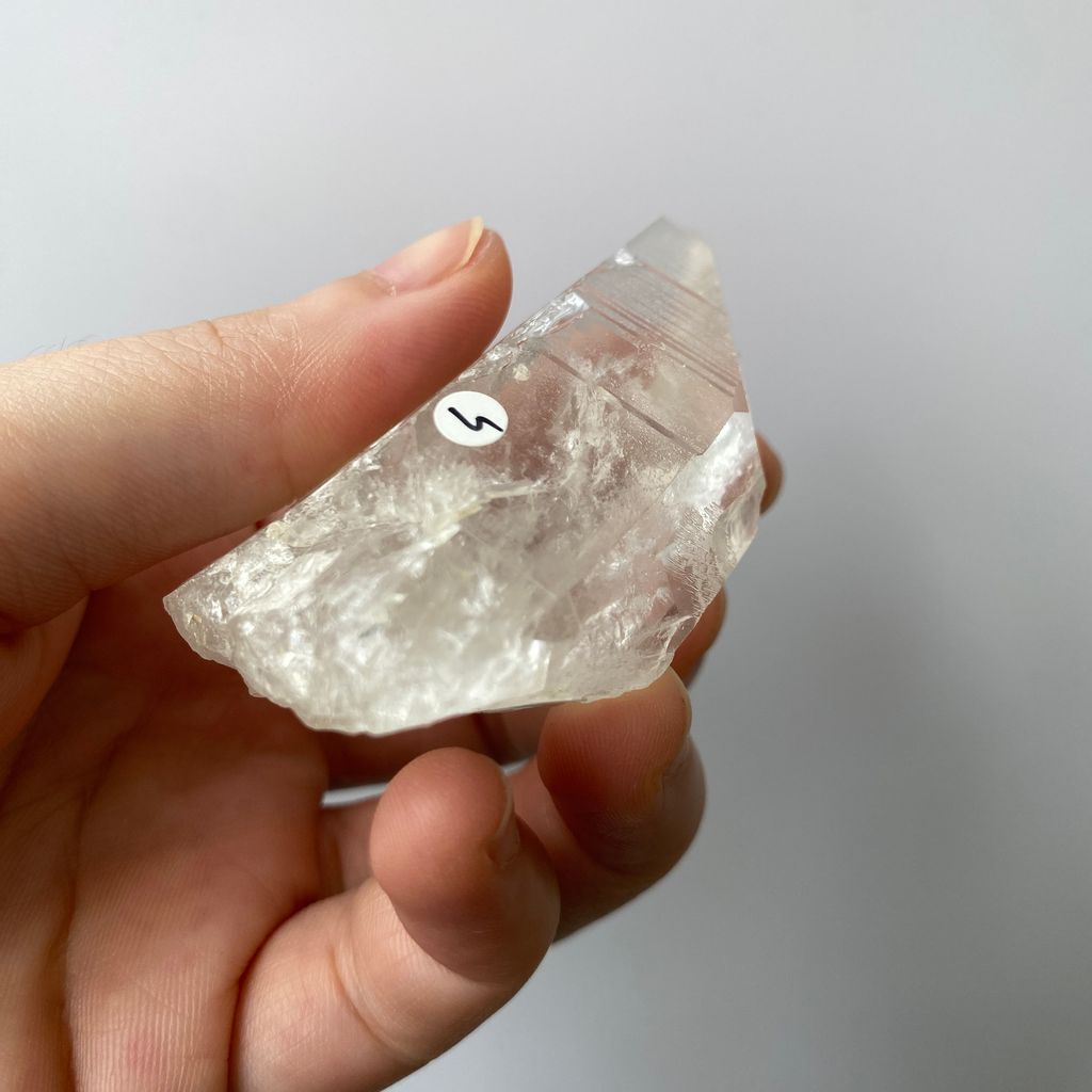 22F180016巴西雷擊水晶 76.4g $3300 (2)