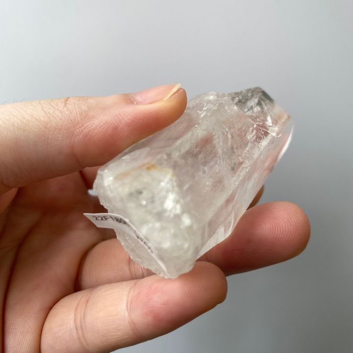 22F180017巴西雷擊水晶 65.7g $3200 (8)