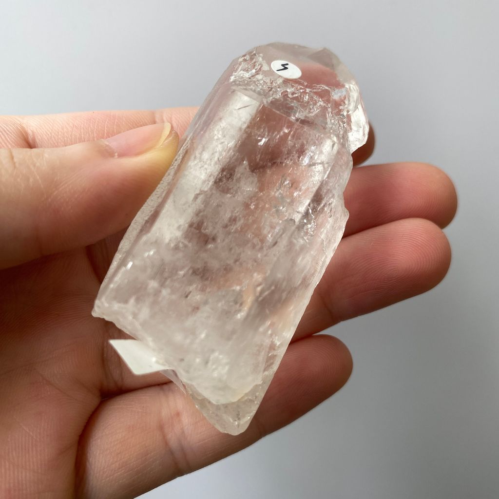 22F180017巴西雷擊水晶 65.7g $3200 (1)