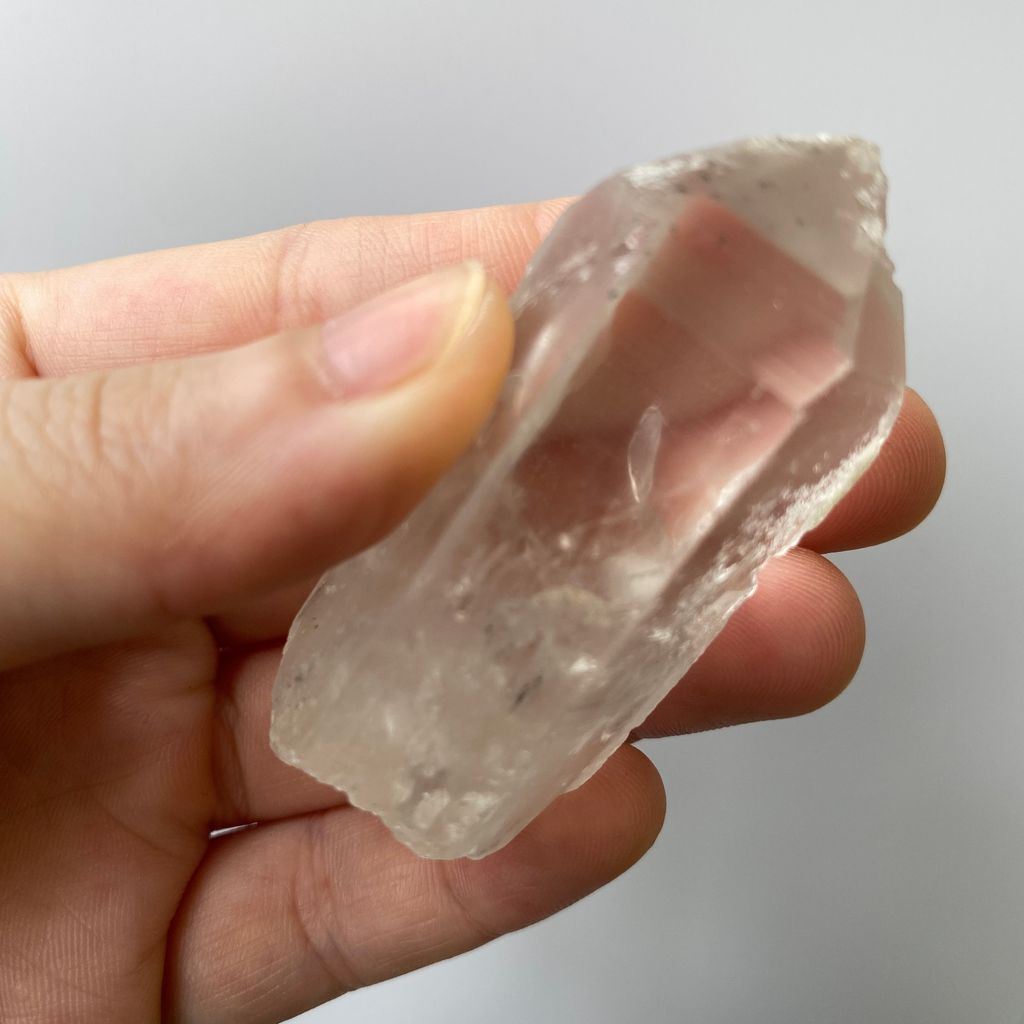 22F1800112巴西雷擊水晶 50.4g $2500 (3)