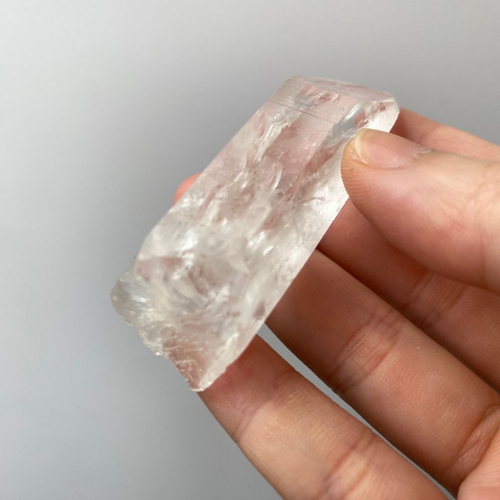 22F1800115巴西雷擊水晶 35.8g $1700 (8)
