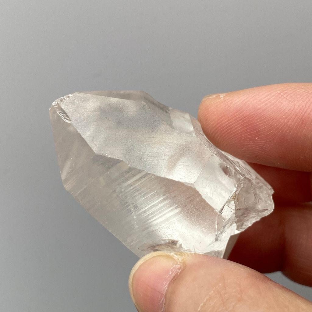 22F1800126巴西雷擊水晶 27g $1500 (9)