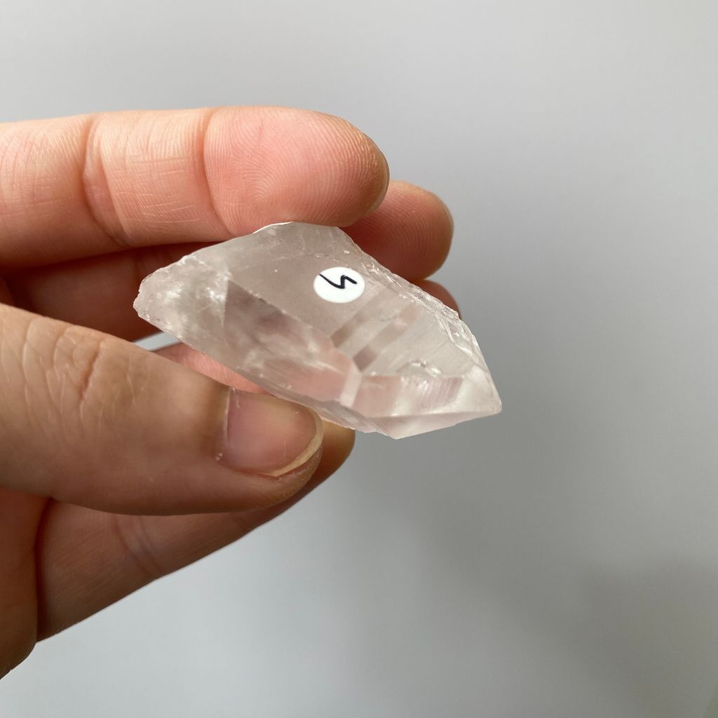 22F1800126巴西雷擊水晶 27g $1500 (8)