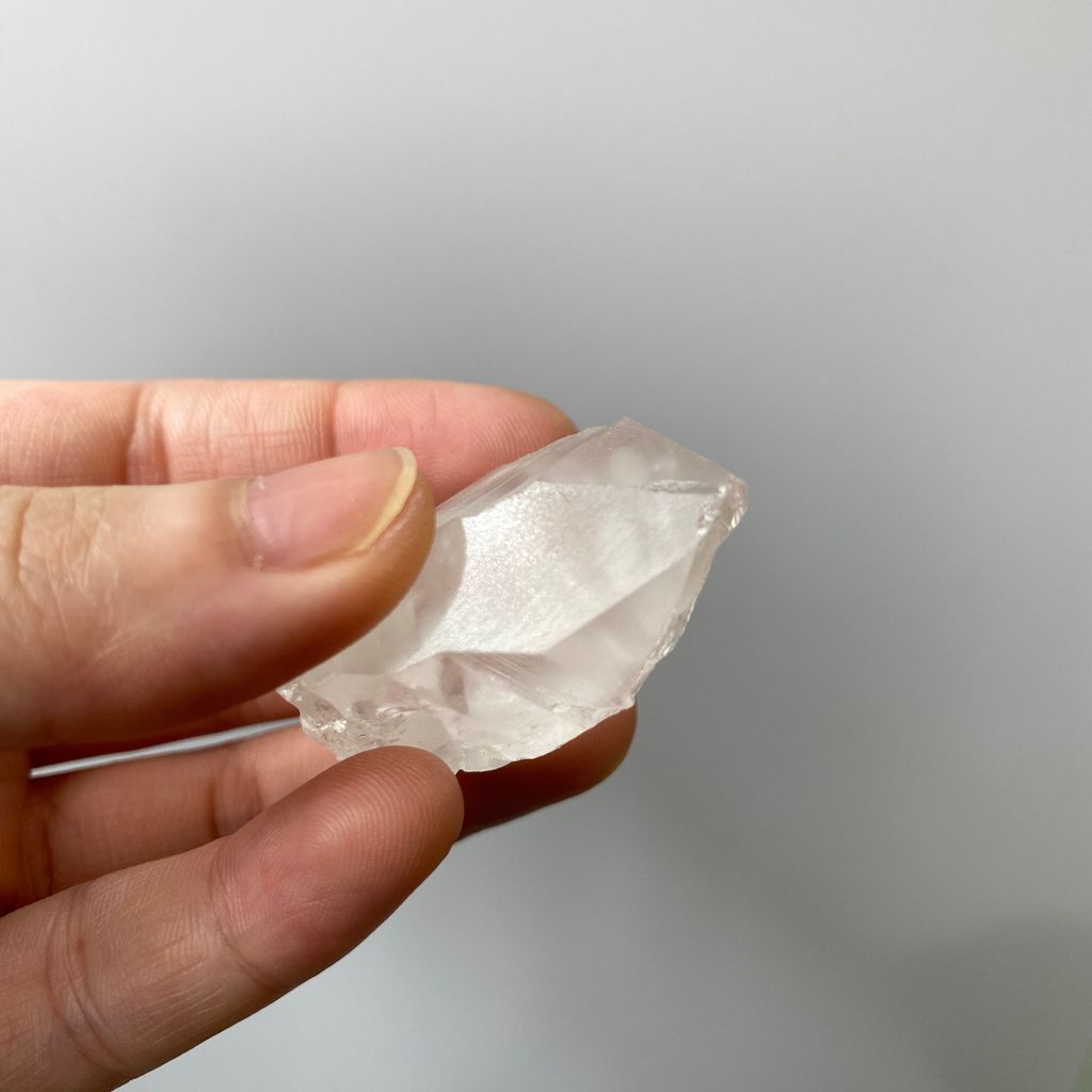 22F1800126巴西雷擊水晶 27g $1500 (7)