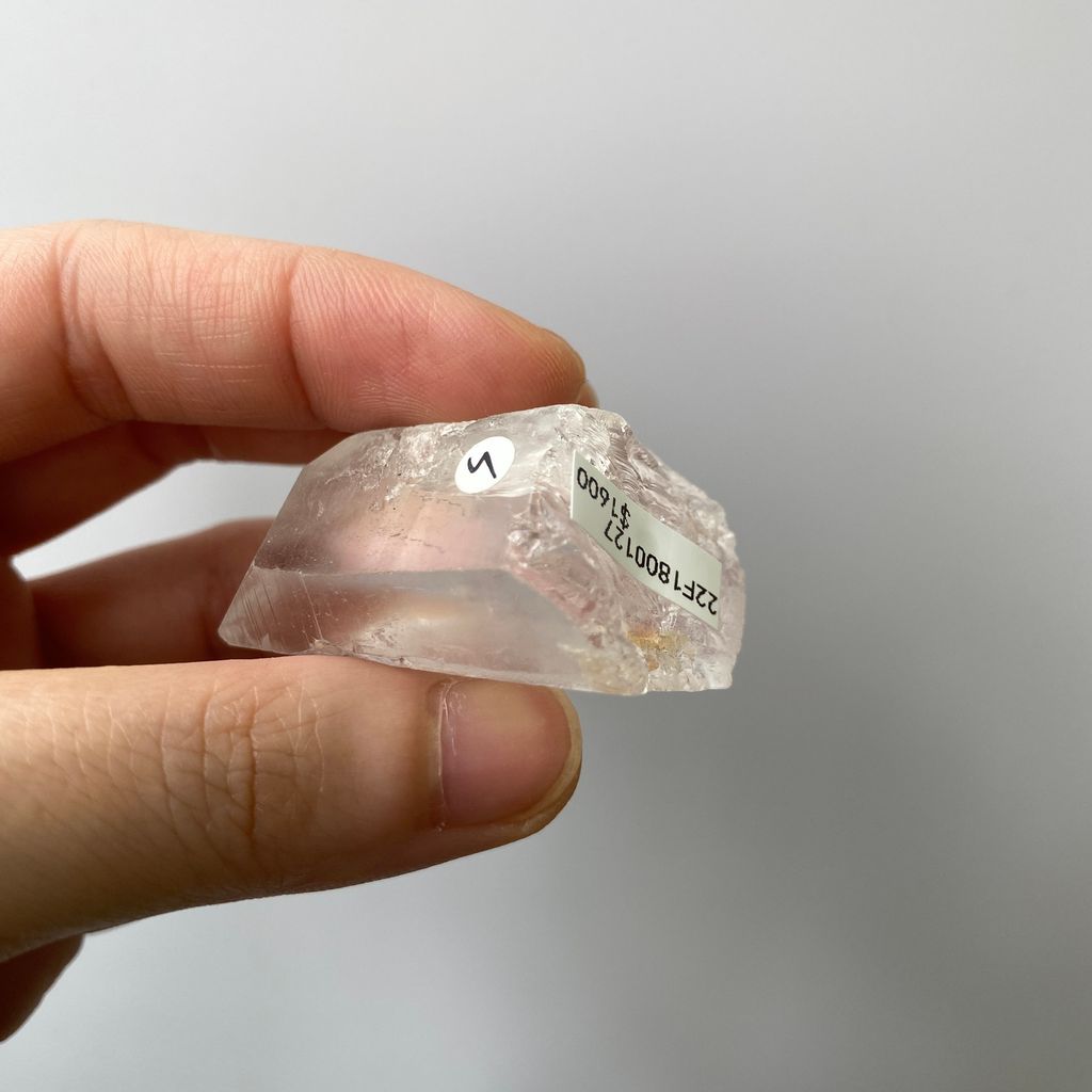 22F1800127巴西雷擊水晶 32.8g $1600 (8)