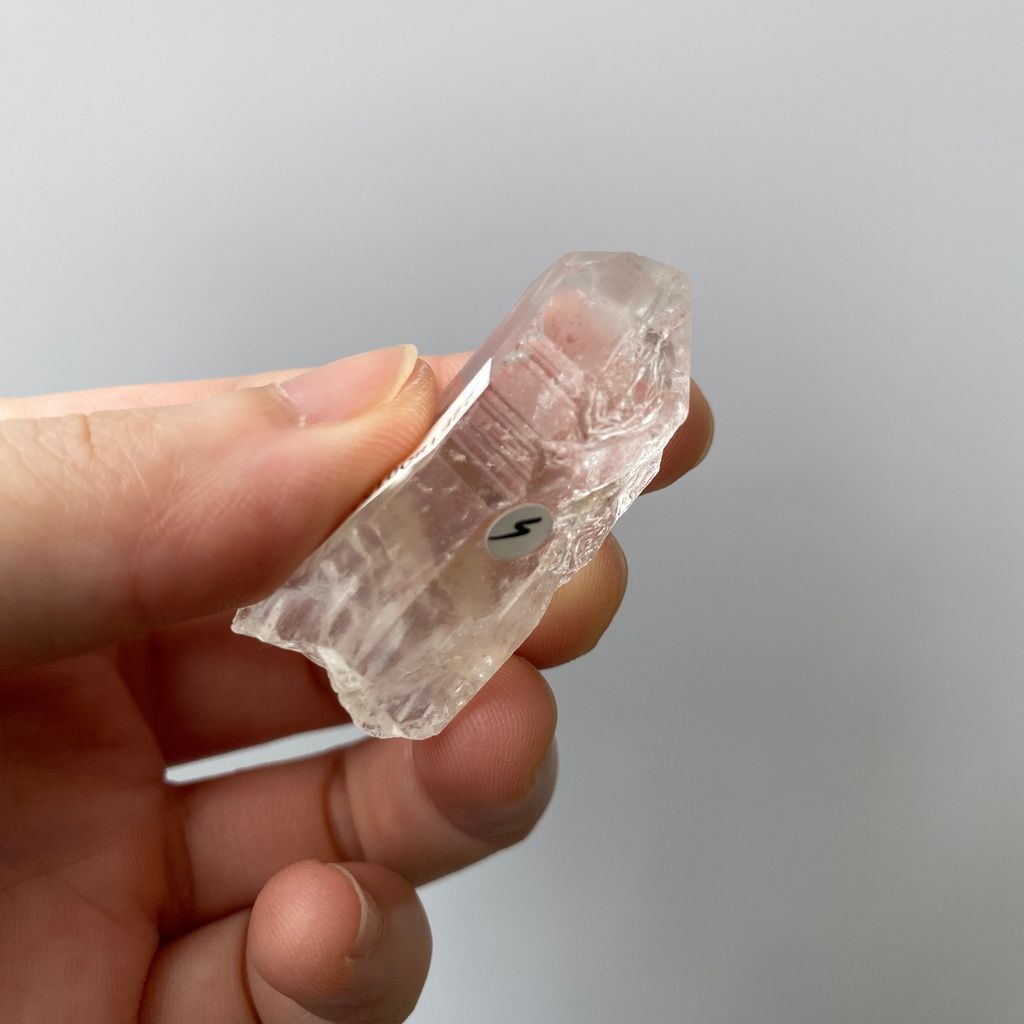 22F1800151巴西雷擊水晶 18.9g $1000 (4)