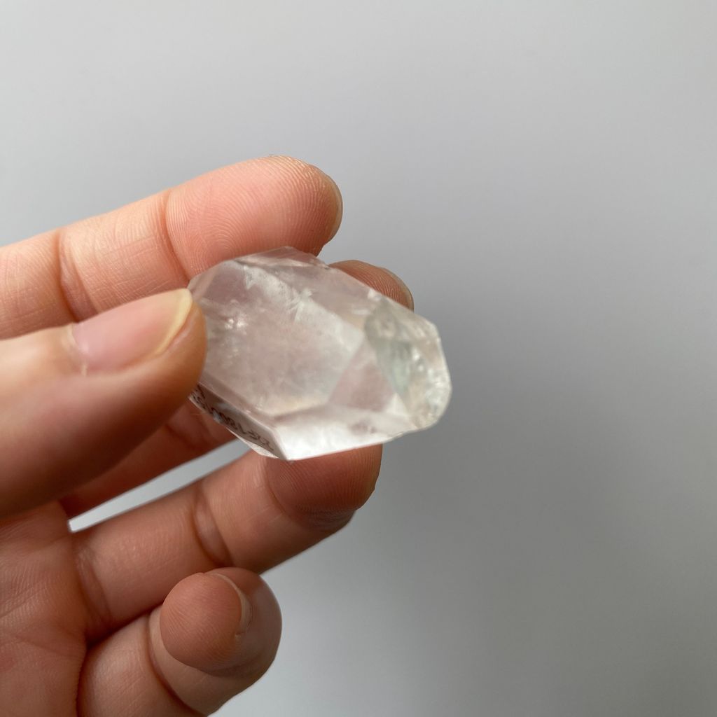 22F1800153巴西雷擊水晶 16.6g $1000 (5)