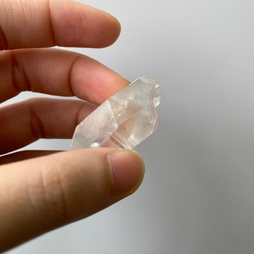 22F1800153巴西雷擊水晶 16.6g $1000 (8)