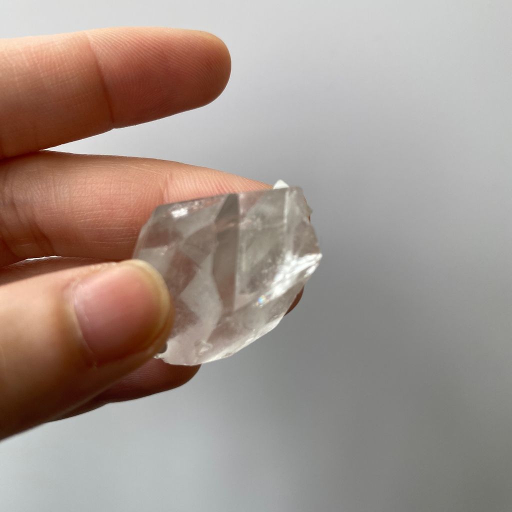 22F1800153巴西雷擊水晶 16.6g $1000 (7)