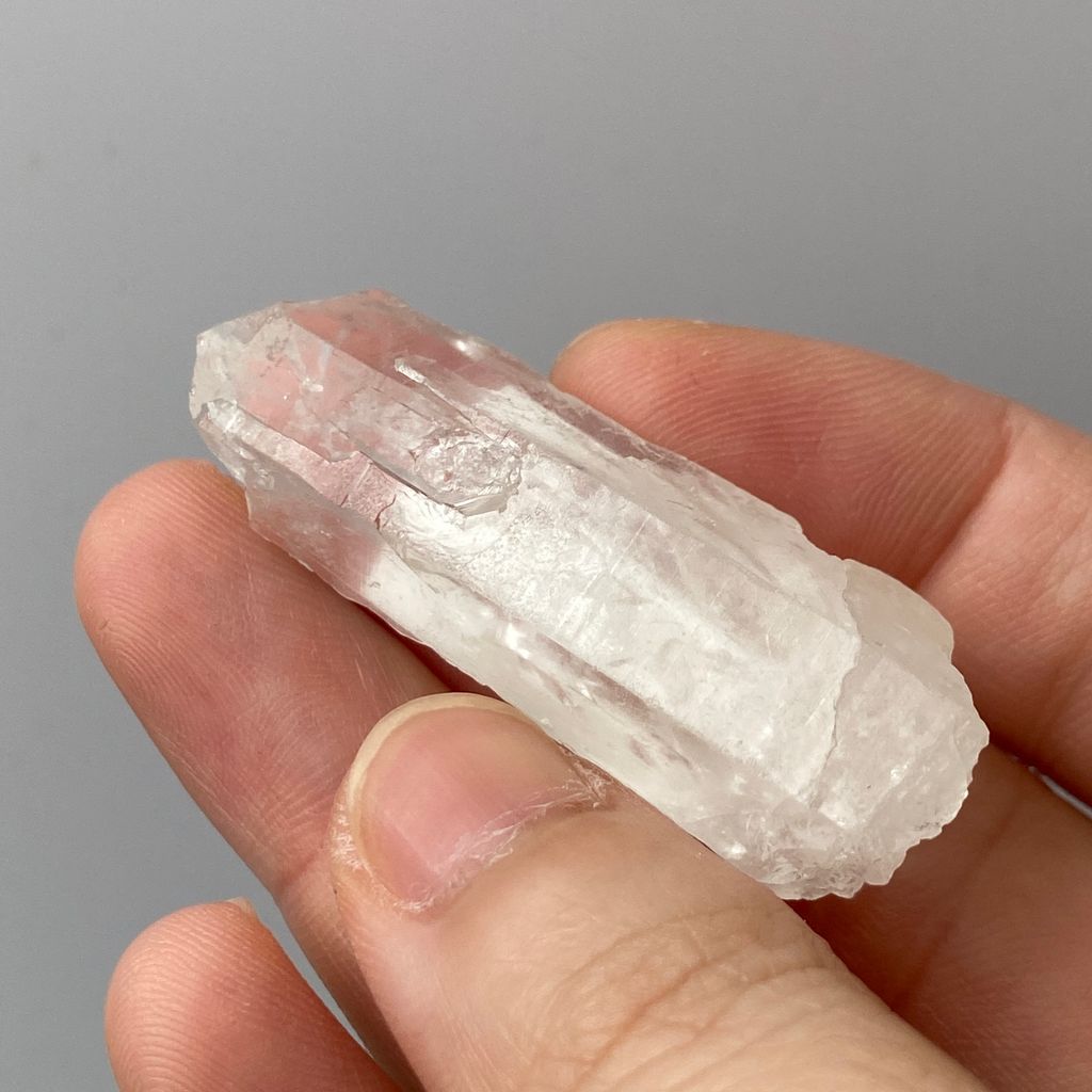 22F1800156巴西雷擊水晶 14.9g $800 (10)