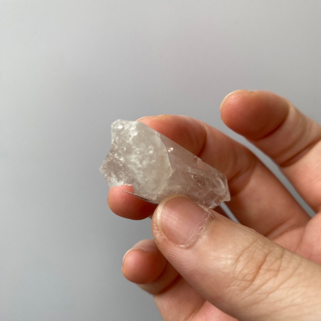 22F1800156巴西雷擊水晶 14.9g $800 (8)