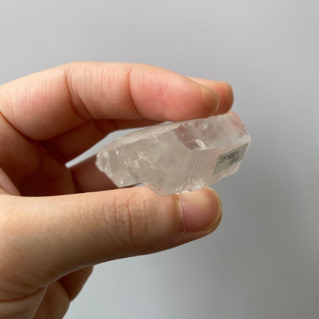 22F1800211巴西雷擊水晶 33.7g $1400 (5)