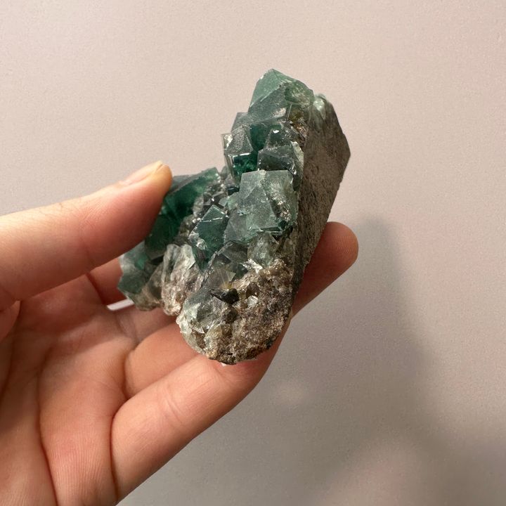 隱藏之森 I 英國日光螢石 167.8g $2550 22G03HF19 (2)