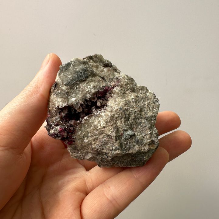 22E123001J 摩洛哥鈷華原礦 104.1g $1100 (1)