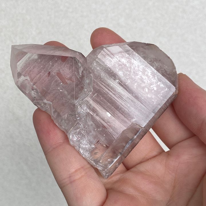 23E18001 日本律雙水晶 72.2g $6400 (2)