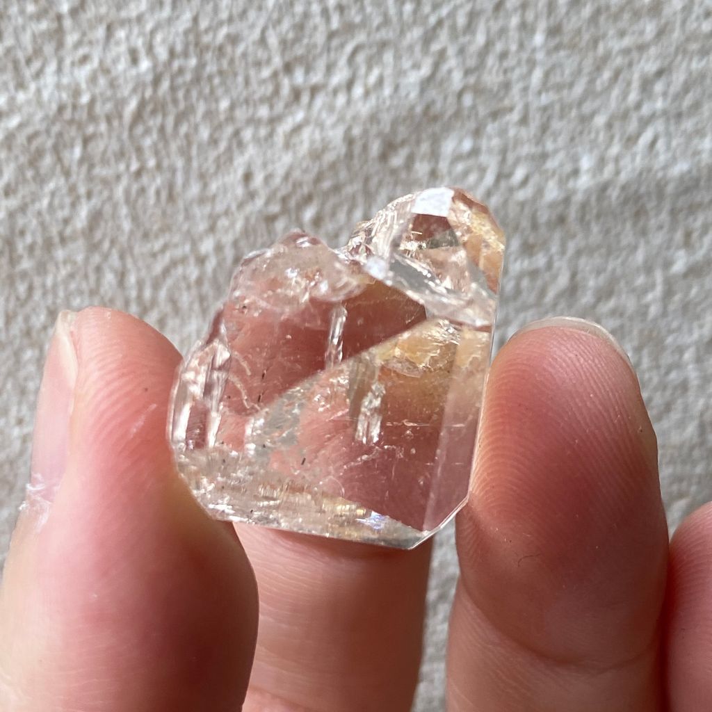 23E41A5 巴基斯坦香檳托帕 12.9g $1900(8)
